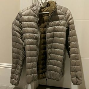 Uniqlo ultra light weight special edition
